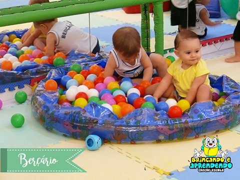 Berçário e brincadeiras – Brincando e Aprendendo Creche Escola